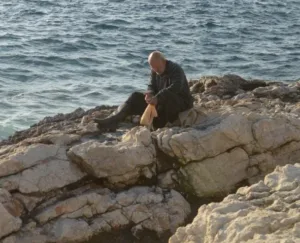 Фильм Salt основан на истории ареста за сбор соли на колониальном Кипре в 1948 году