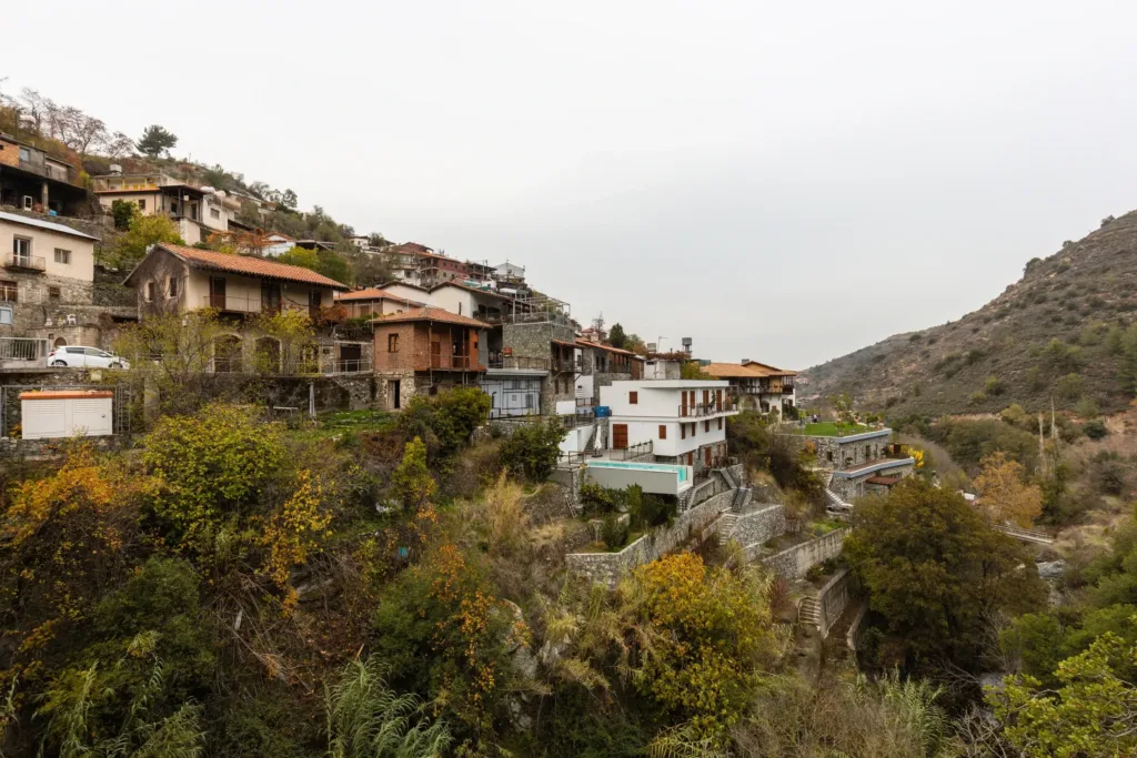 Kalopanayiotis: the village, its cultural heritage and an itinerary for your visit