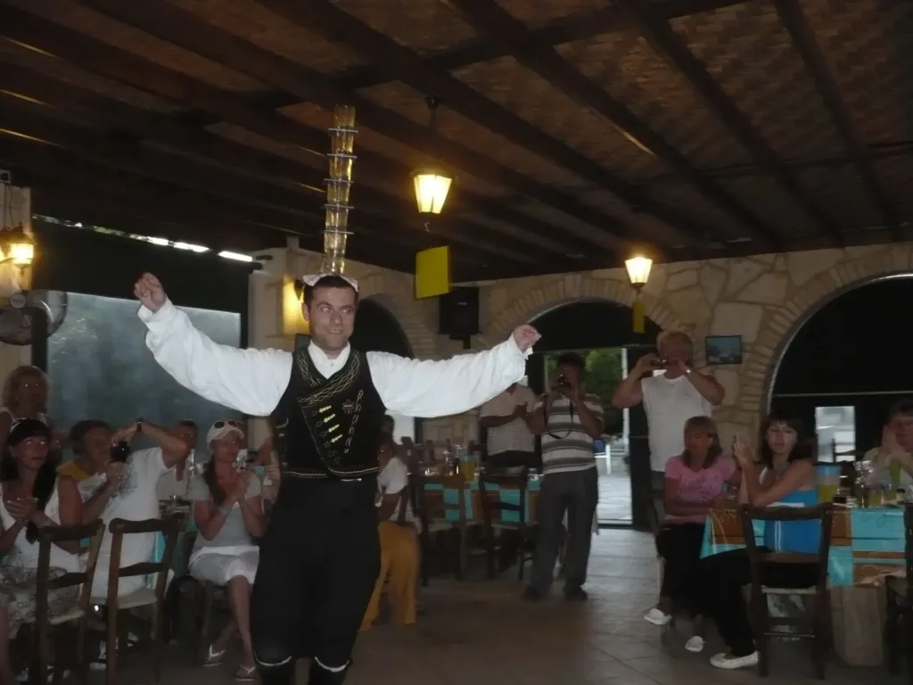 Folk dances of Cyprus: names, performance and etiquette