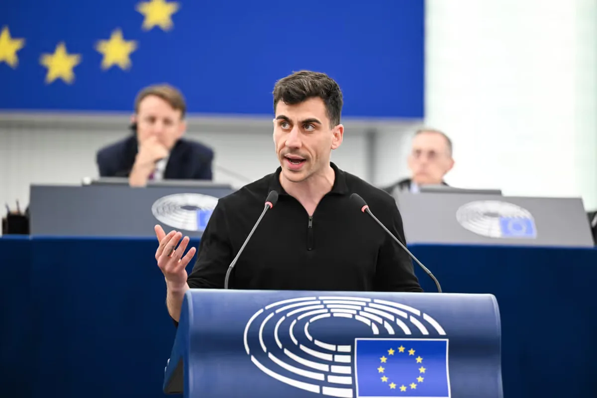 Η επίτροπος δικαιωμάτων του παιδιού προειδοποιεί να μη χρησιμοποιούνται παιδιά ως πολιτικά εργαλεία