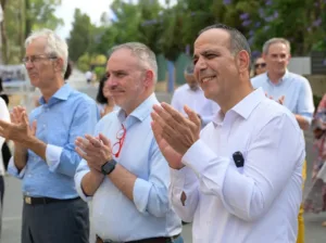 Ο Χαρμαντζί δηλώνει ότι ο Χριστοδουλίδης είναι εγκλωβισμένος στον υπερεθνικισμό μετά την αποχώρησή του από το Cyprus Forum