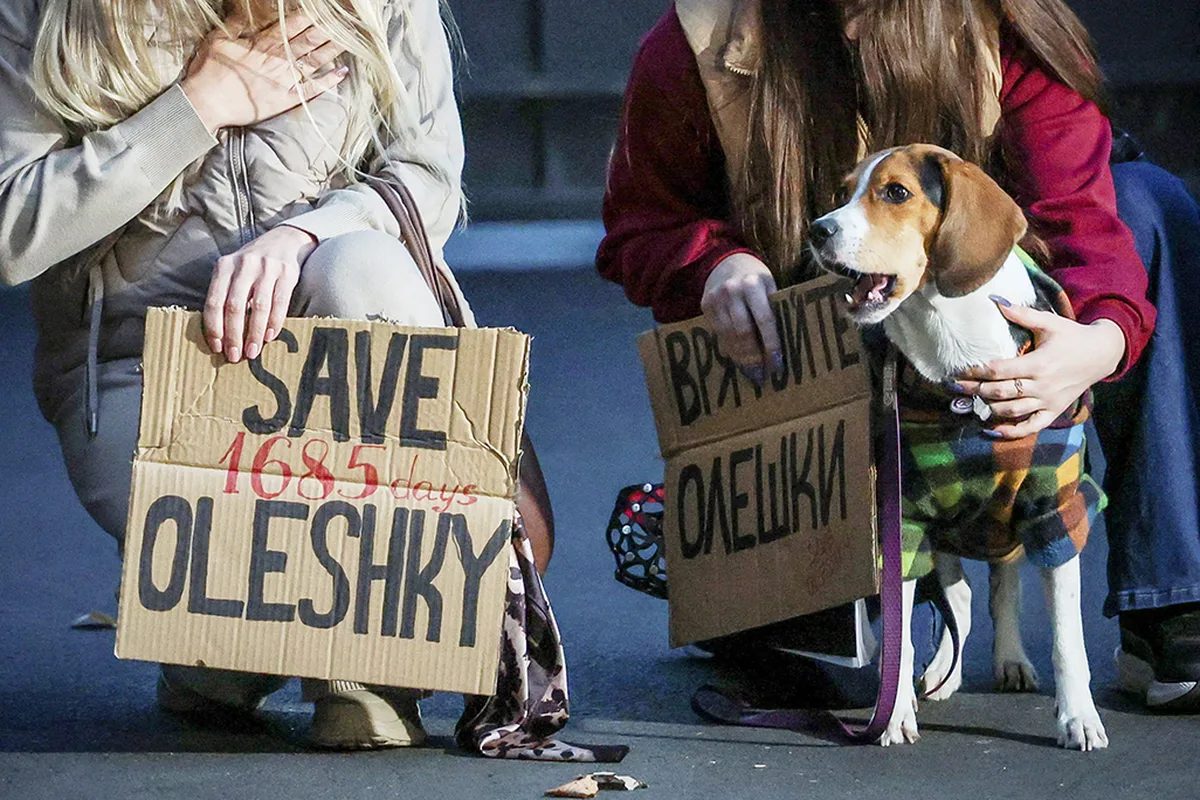 Russia and Ukraine Credit Melania Trump for Oleshky Truce as Drone Strike Kills 13 in Dnipro