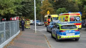 Η Πολωνία αναπτύσσει αστυνομικούς στα σχολεία μετά από τρεις επιθέσεις με μαχαίρι