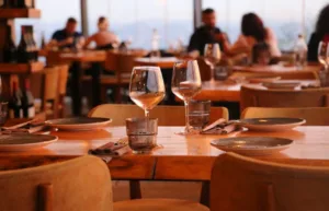 Cyprus restaurants and bars report September occupancy above 80 per cent