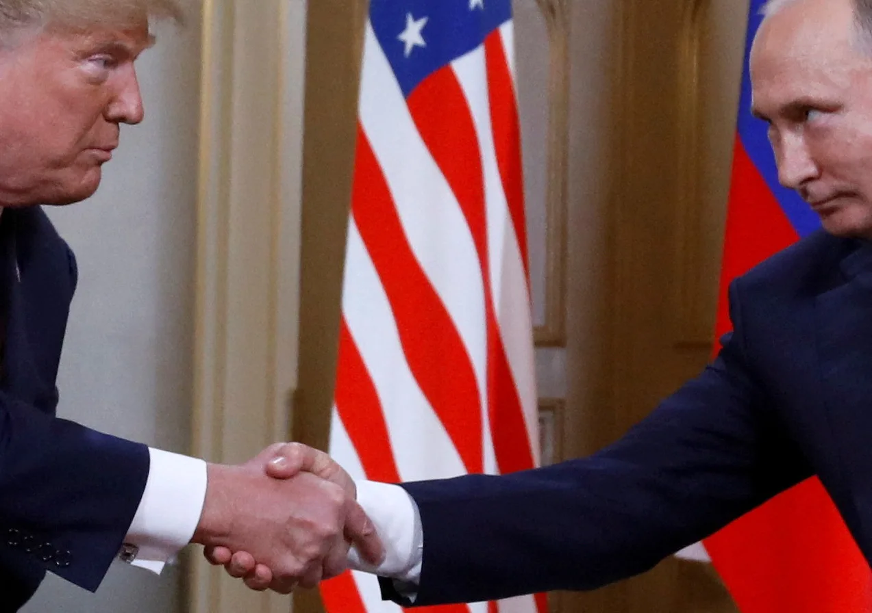 Ο Ζελένσκι δηλώνει ότι η στάση του Τραμπ απέναντι στην Ουκρανία είναι επώδυνη και τον κάνει να αισθάνεται προδομένος